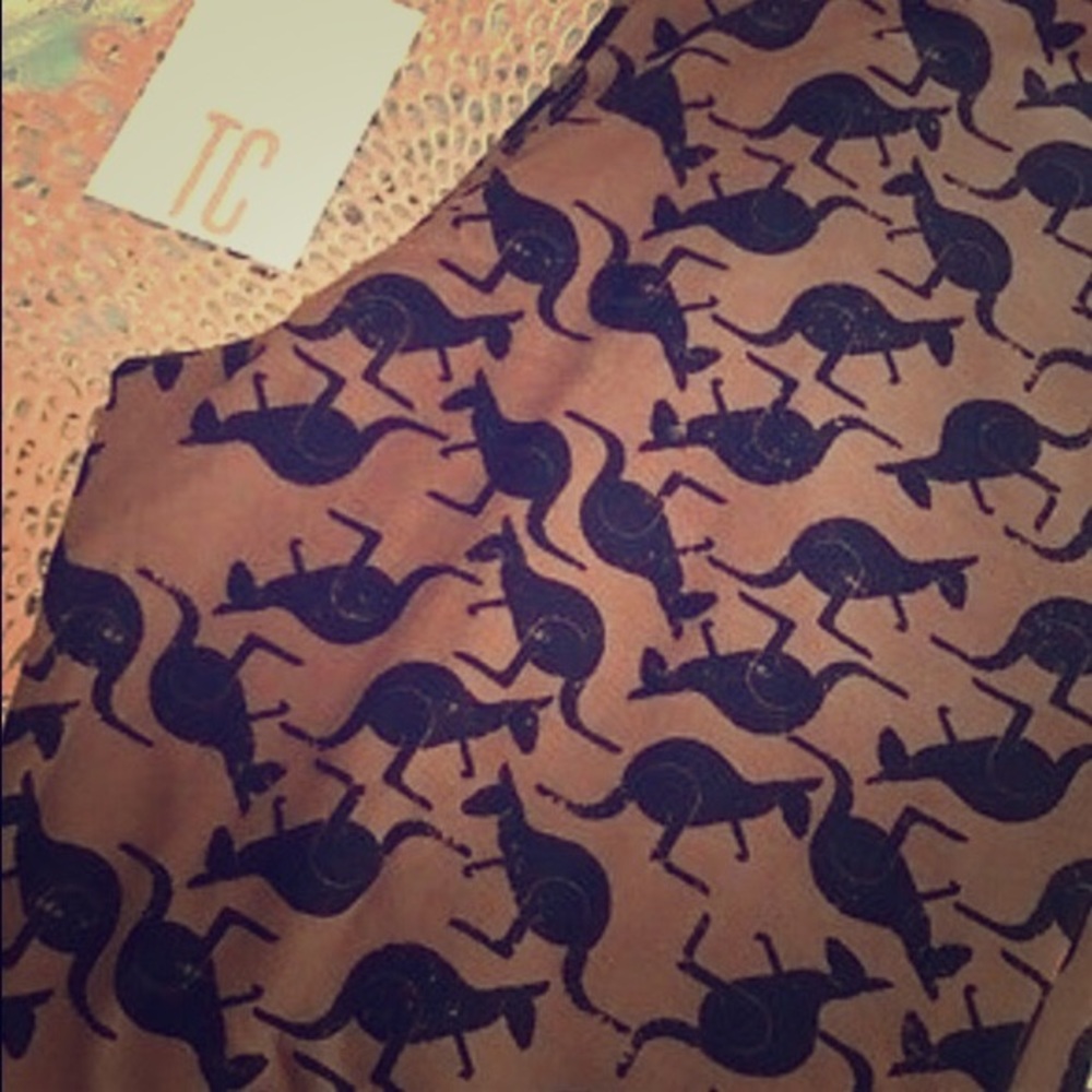 LuLaRoe TC leggings Kangaroo print